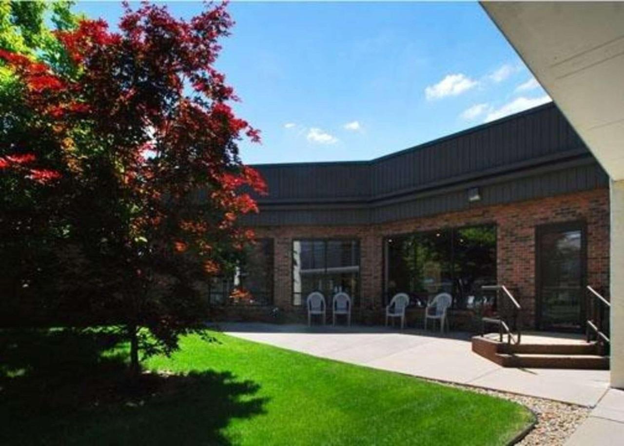 Rodeway Inn Conference Center Crawfordsville Dış mekan fotoğraf